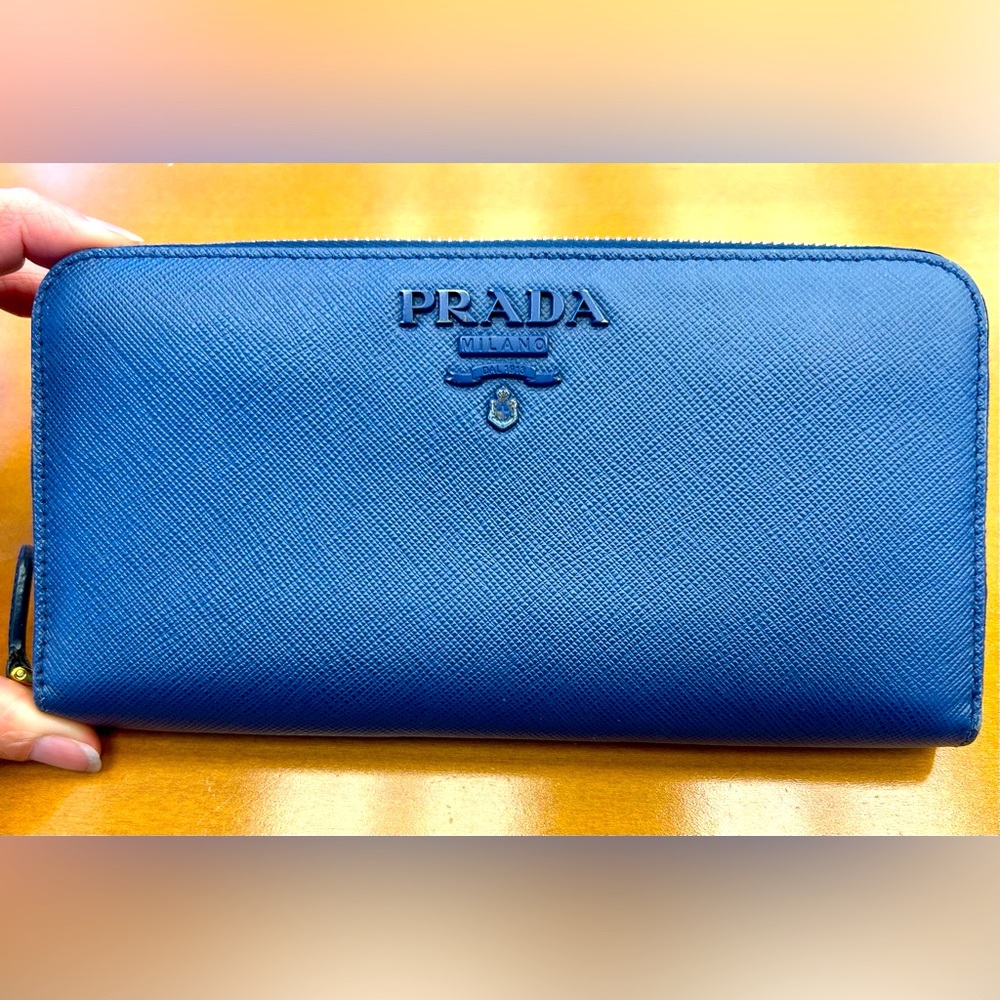 Blue Prada Milano Zip Wallet EUC
